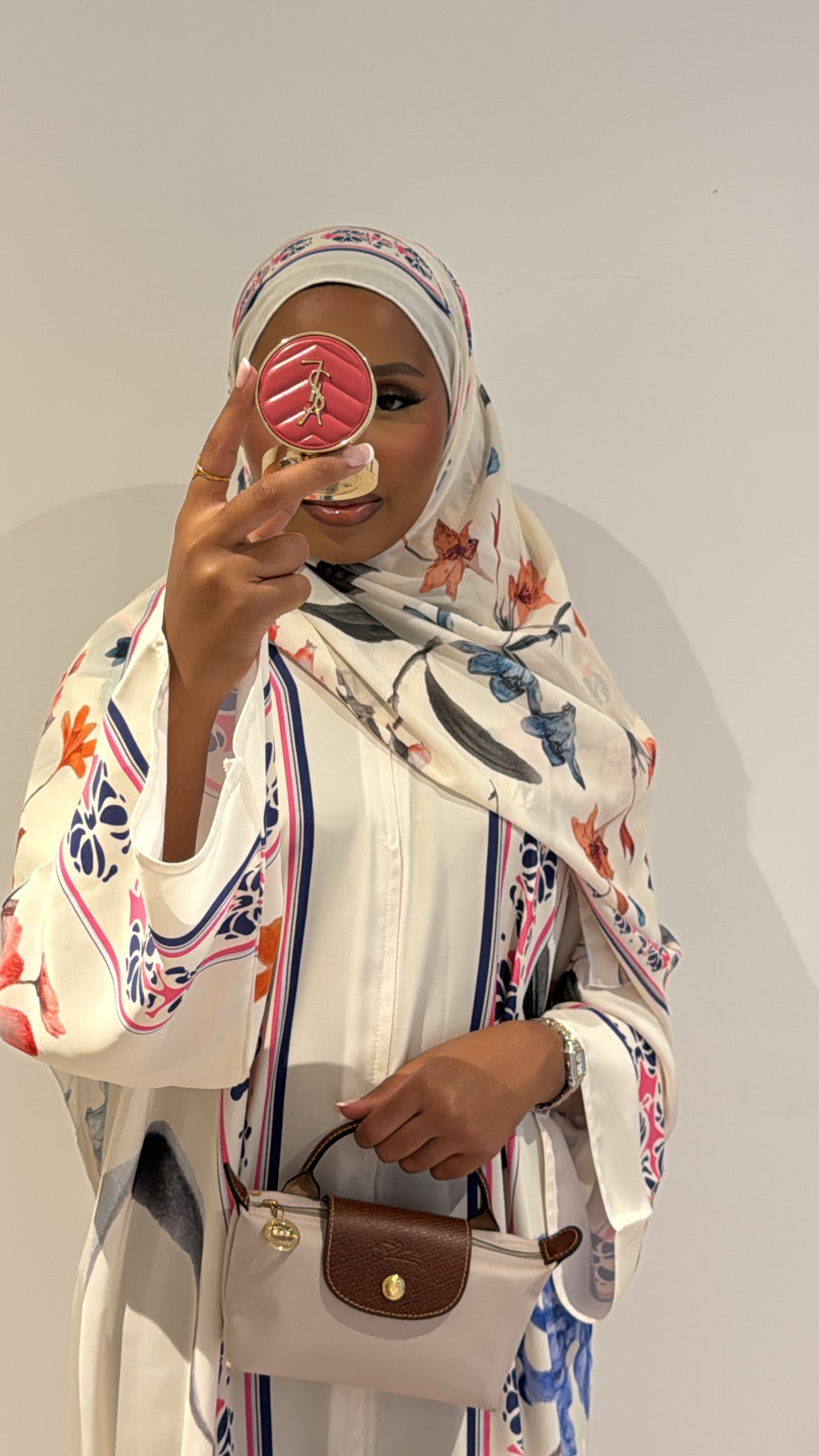 Bloom Abaya - Cream with Pink Side Accent