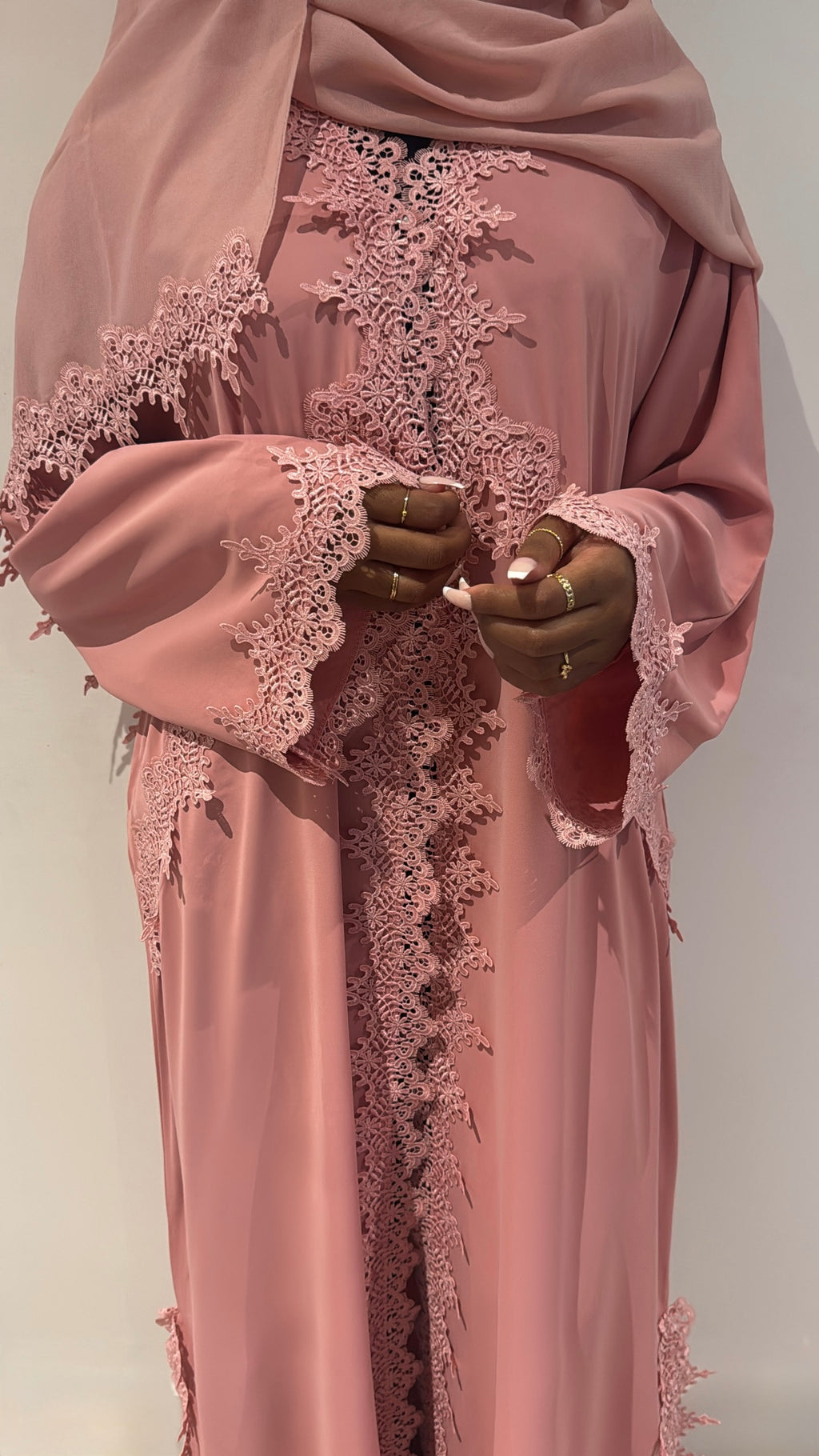 Lace Abaya in Blush